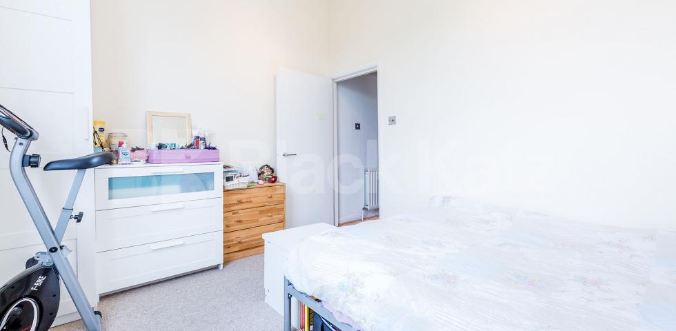 			2 Bedroom, 1 bath, 1 reception Flat			 Drummond Street, EUSTON